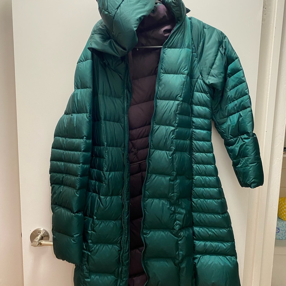 Medium North Face down parka